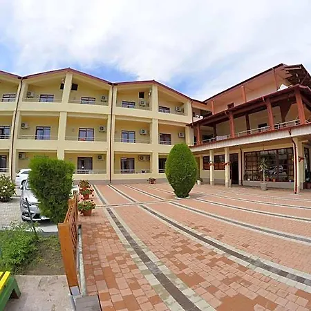 Hotel Poienita *
