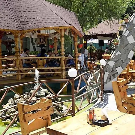 Poienita Hotel *